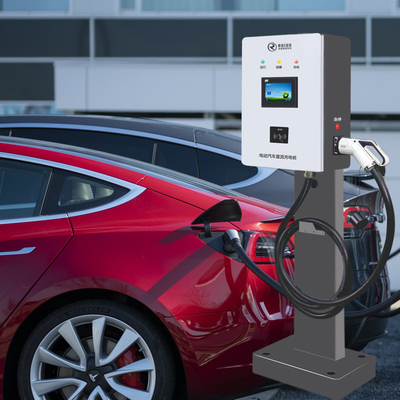 Φορτιστής EV DC Fast 30kw με οθόνη αφής 7 ιντσών CCs Τύπου 2 Μονή υποδοχή